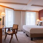 Hotel Les Jardins Du Marais 4*