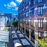 Hotel Les Jardins Du Marais 4*