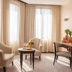 Les Jardins Du Marais Hotel Paris