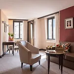 Les Jardins Du Marais Hotel