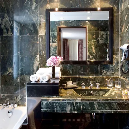 Les Jardins Du Marais Hotel Parigi
