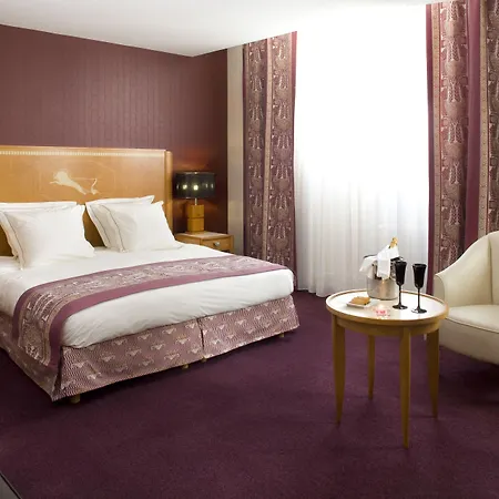 Les Jardins Du Marais Hotel Parigi