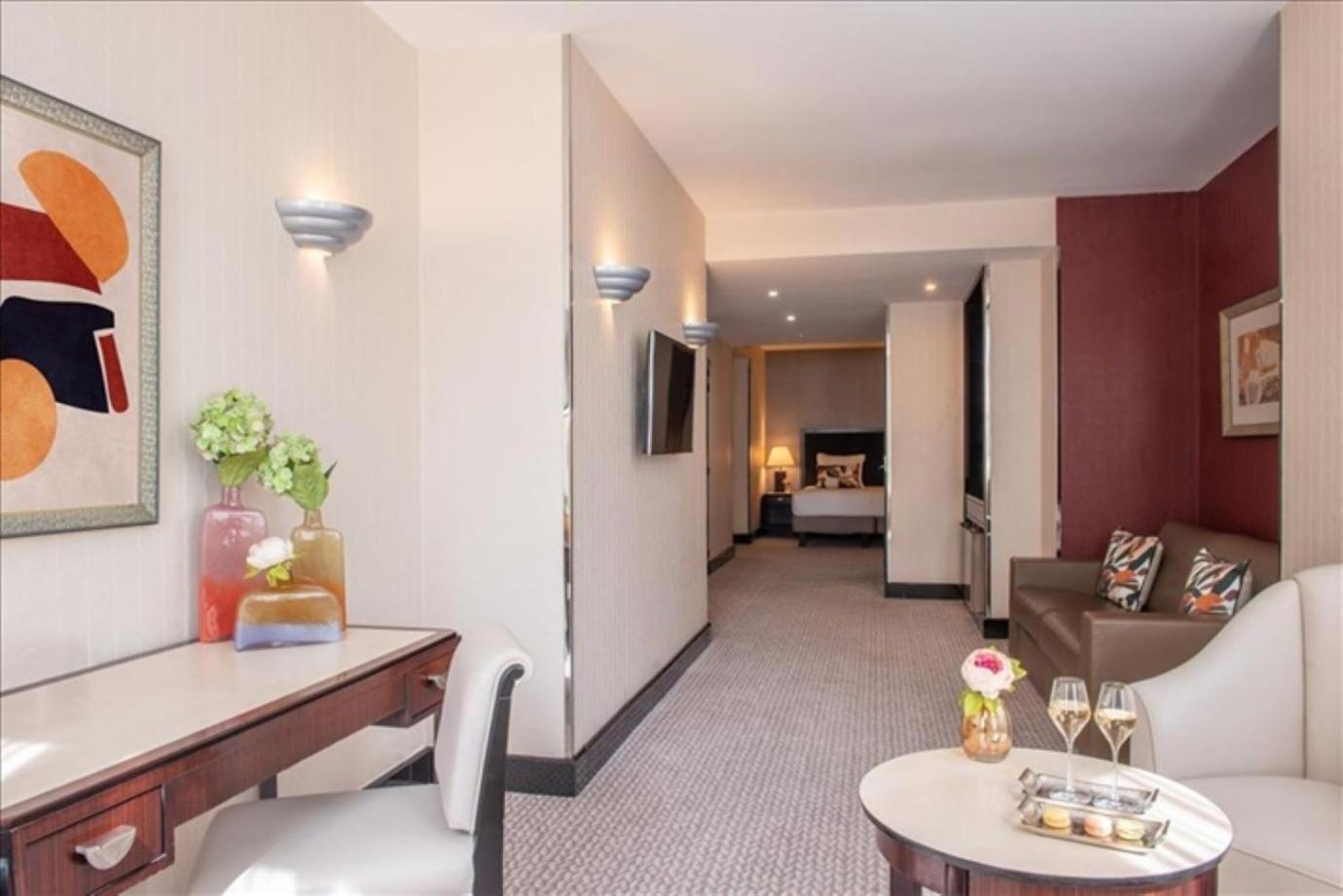Hotel Les Jardins Du Marais Parigi