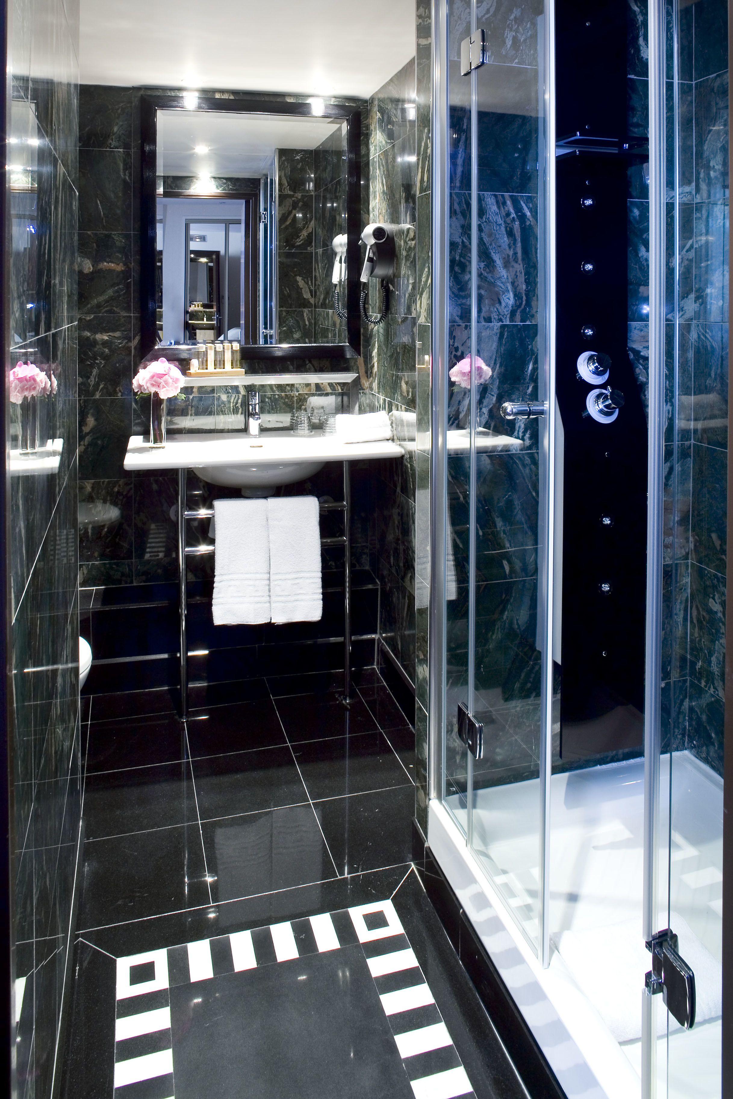 Les Jardins Du Marais Hotel 4*