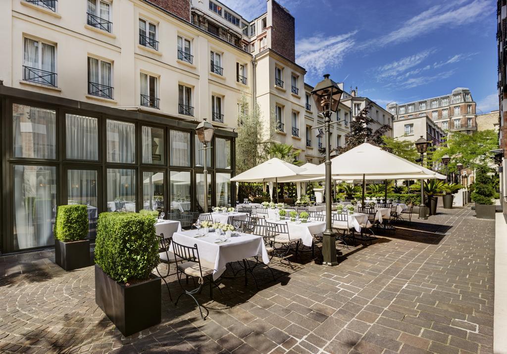 Les Jardins Du Marais Hotel